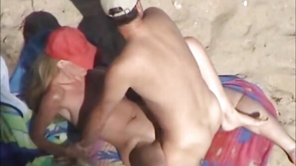 Глибокий анал жінки з отосом порно світ та еякуляцією.