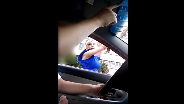 Гаряче секс відео російська повія порномами дає іноземцю і відсмоктує.