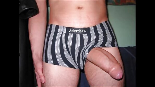 Велике бдсм порно шоу з еблею російської порночех рабині.