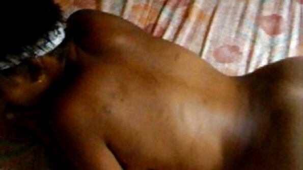 Красуня латинка показати відео секс любить порнуху.