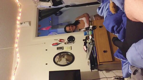 БДСМ блондинка, яку пов'язують на ліжку дивитися порно відео в найрізноманітніших позах