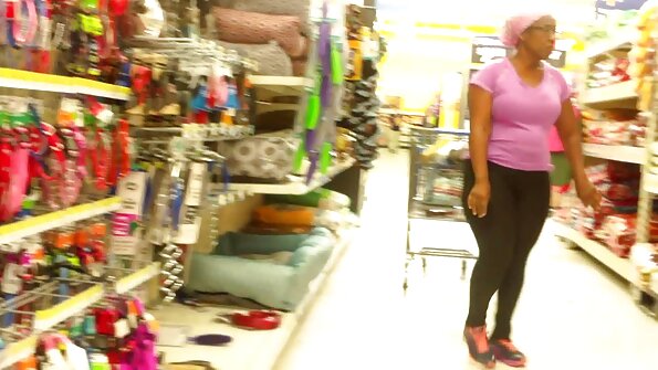 Дівчина в спермі продовжує дрочити кицьку pornovideo hd коли її обкінчали.