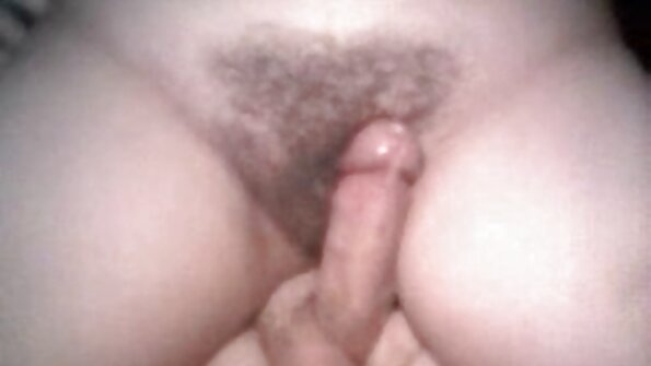 Голі повії змусять чоловіка старого закінчити порно фільми онлайн дивитись і згадати молодість.