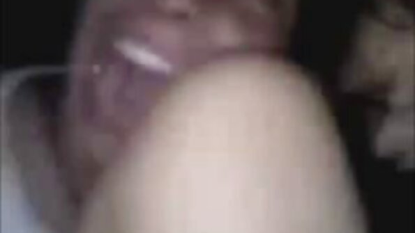 Якщо красива сусідка хоче сексу, то її треба порно художні фільми добре трахнути.